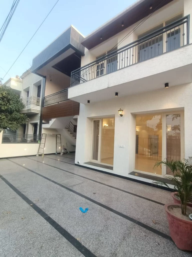 Ville For Rent In Mohali aerocity sector